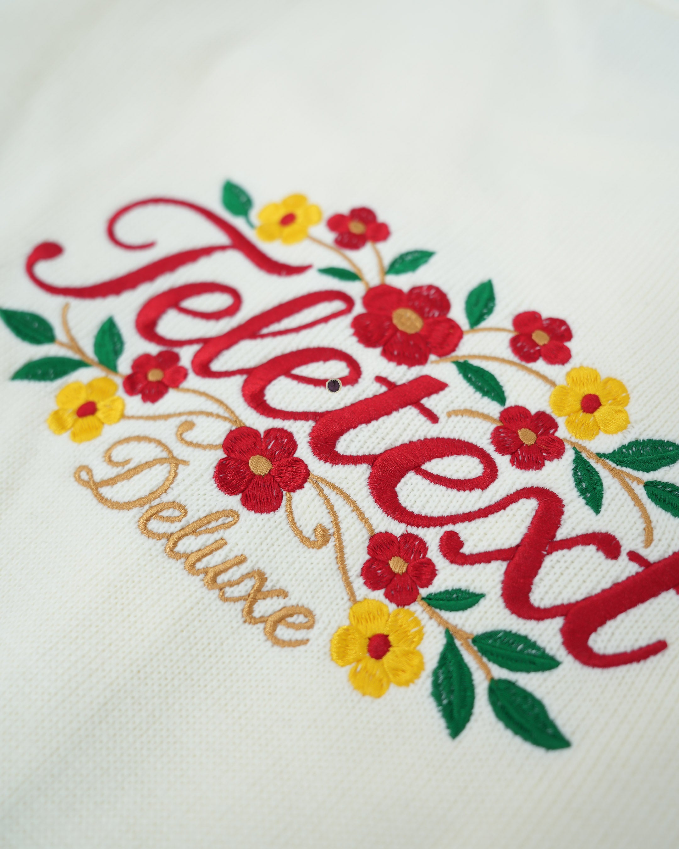 Deluxe TN Knitted Cardigan